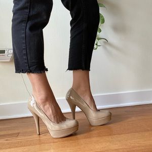 Women’s nude heels